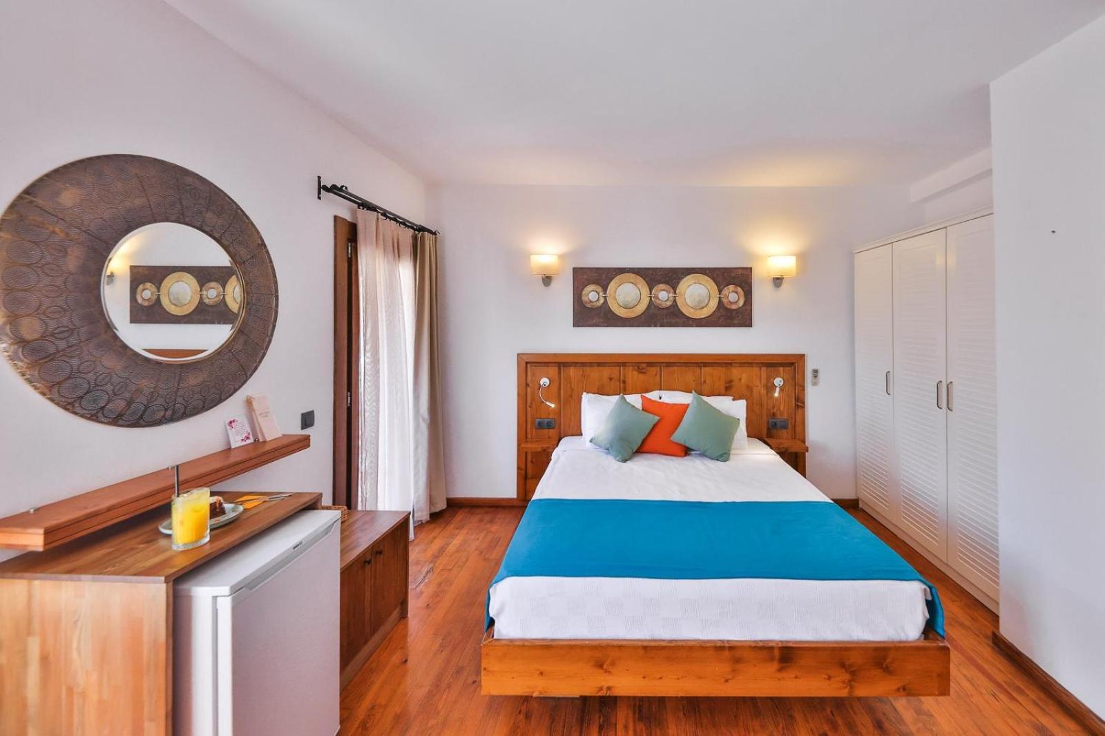 Old Town Hotel Калкан Екстериор снимка